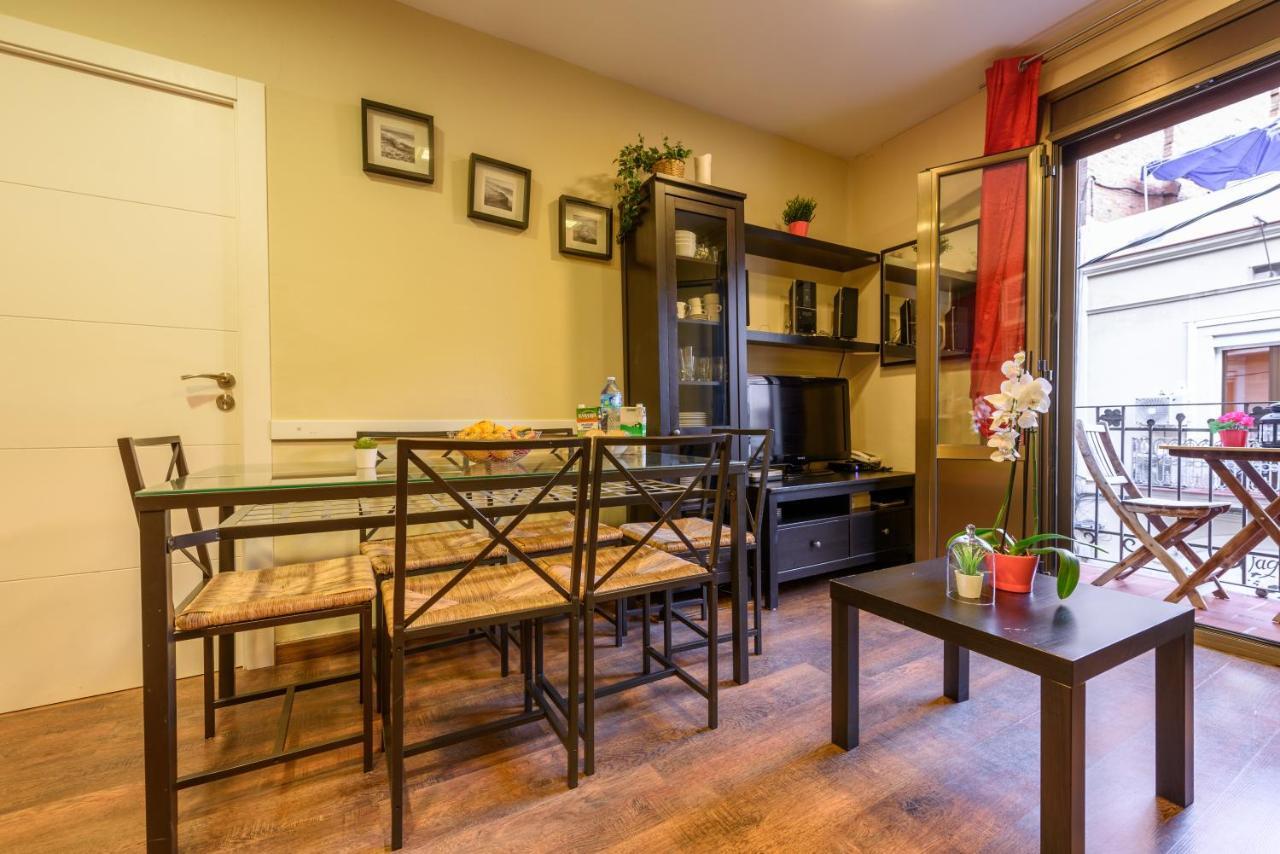 Ramblasrentals Cozy Renovated 2Br With Balcony Lift 20M Rambla - Parking - Wifi Barcelona Exterior foto